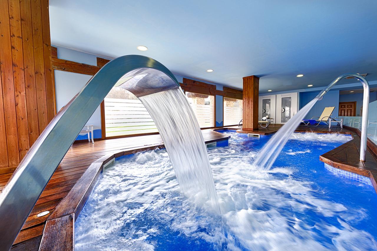 Azz Penafiel Las Claras Hotel & Spa Экстерьер фото