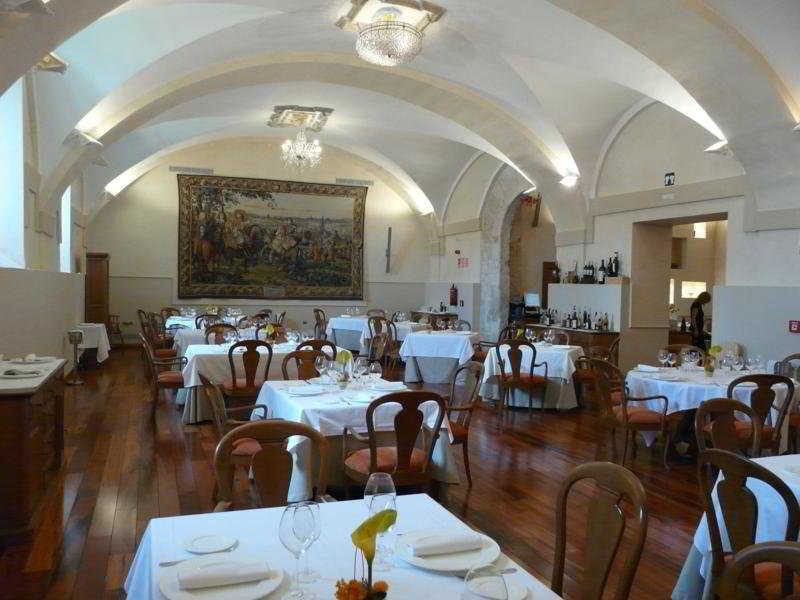 Azz Penafiel Las Claras Hotel & Spa Экстерьер фото
